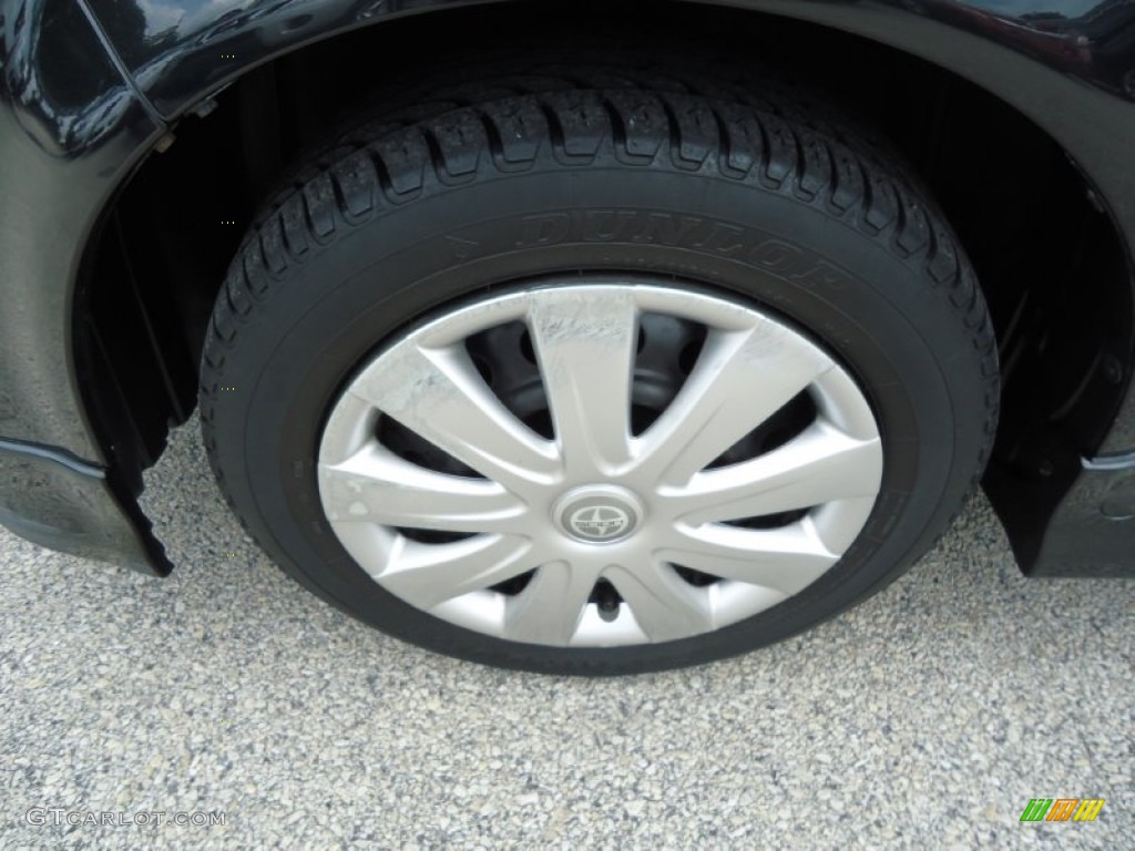 2004 xB  - Black / Dark Charcoal photo #22