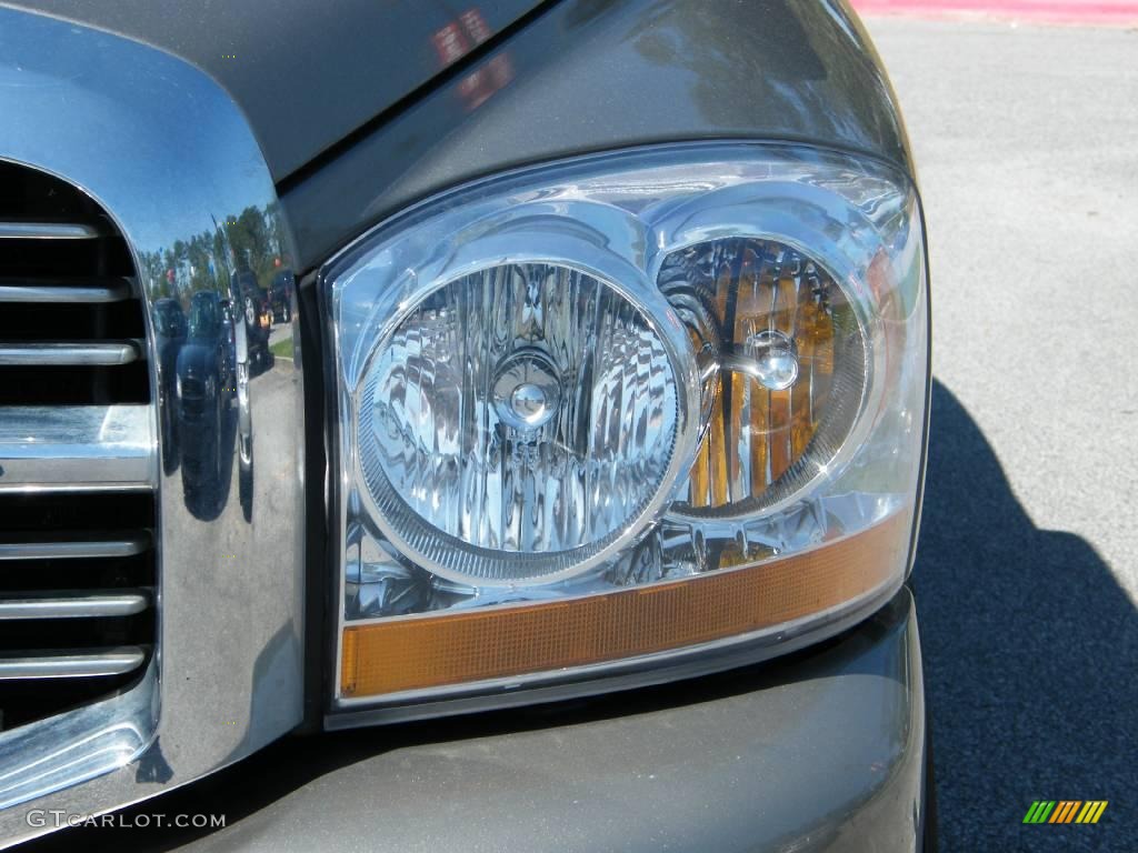 2006 Ram 1500 SLT Quad Cab - Light Khaki Metallic / Khaki Beige photo #9