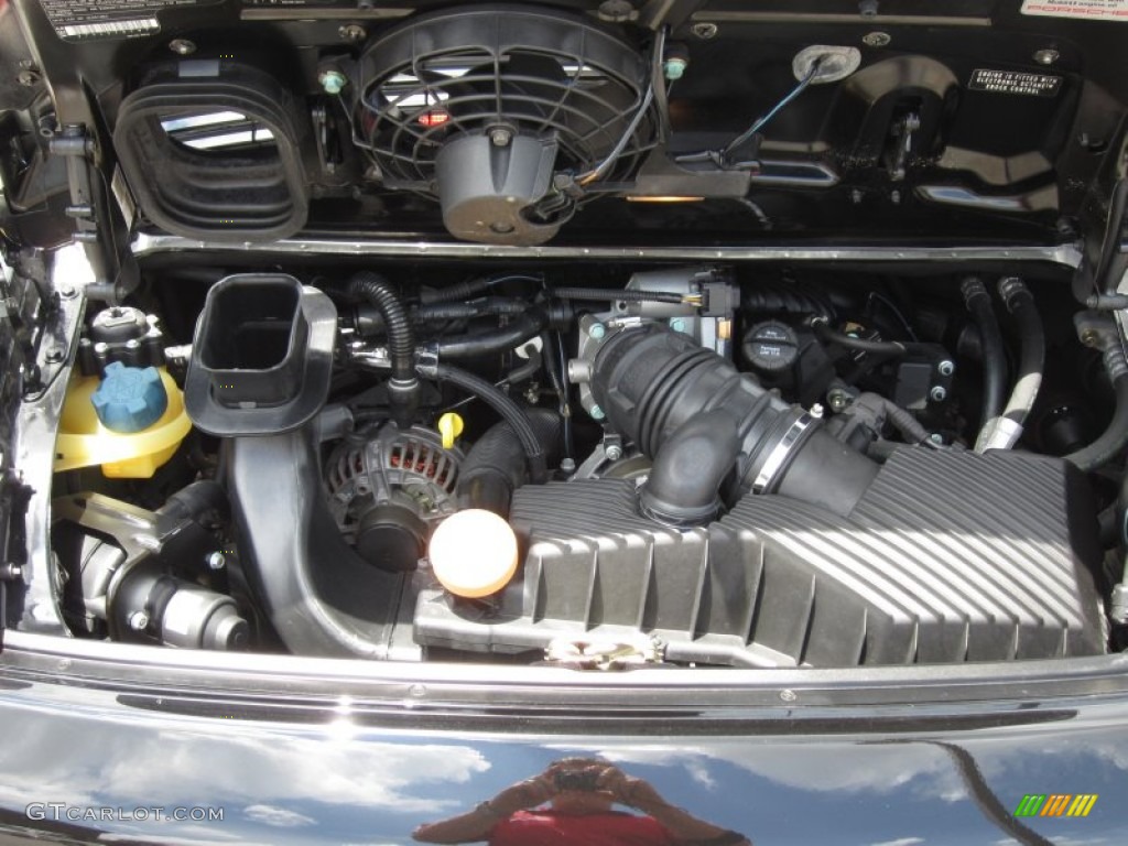 2000 Porsche 911 Carrera Coupe 3.4 Liter DOHC 24V VarioCam Flat 6 Cylinder Engine Photo #68586131