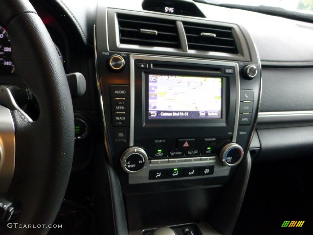 2012 Toyota Camry SE V6 Controls Photo #68586215