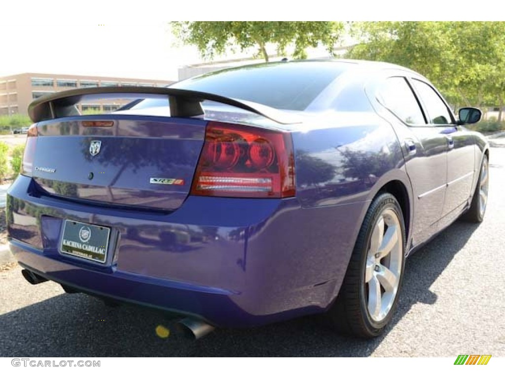 2007 Charger SRT-8 - Plum Crazy Pearl / Dark Slate Gray/Light Graystone photo #16