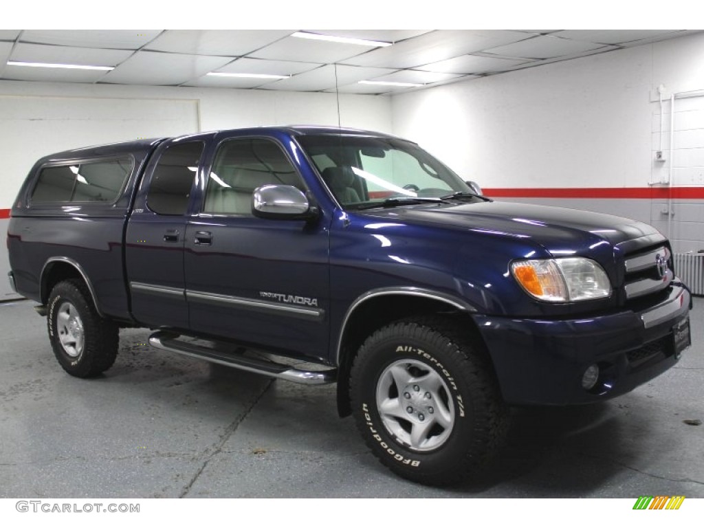 2003 Tundra SR5 Access Cab 4x4 - Stratosphere Blue Mica / Light Charcoal photo #1