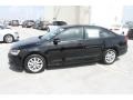 Black - Jetta SE Sedan Photo No. 4