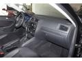 Black - Jetta SE Sedan Photo No. 23