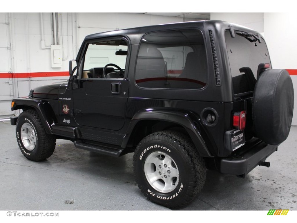 2002 Wrangler Sahara 4x4 - Black / Camel Beige/Dark Green photo #5