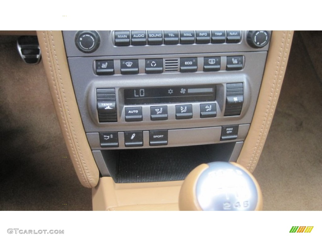 2007 911 Turbo Coupe - GT Silver Metallic / Black/Sand Beige photo #16