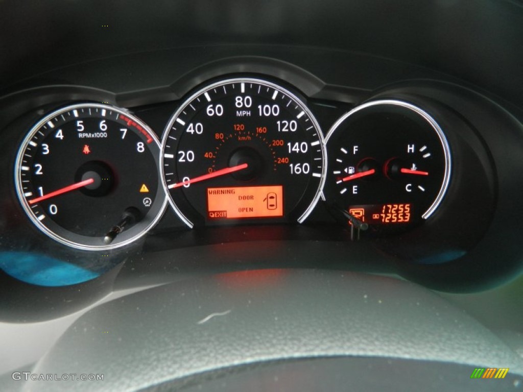 2010 Nissan Altima 3.5 SR Gauges Photos