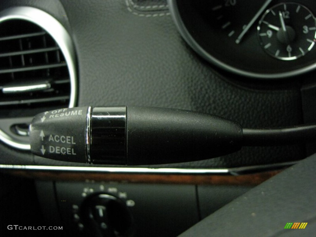 2008 Mercedes-Benz GL 450 4Matic Controls Photo #68593802