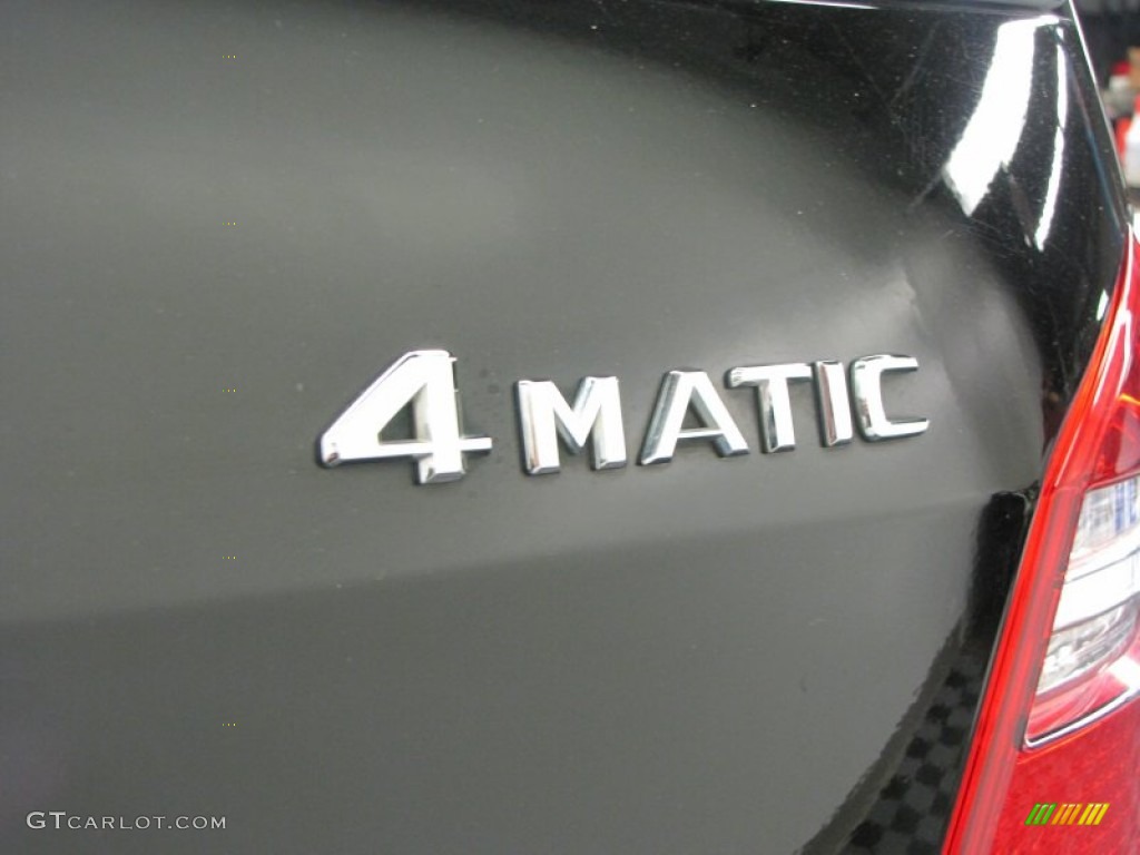 2008 Mercedes-Benz GL 450 4Matic Marks and Logos Photos