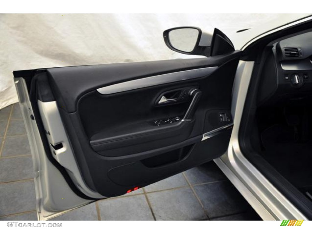 2009 Volkswagen CC VR6 Sport Black Door Panel Photo #68594924