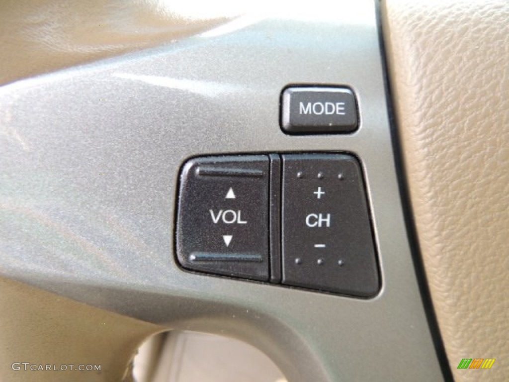 2010 Acura MDX Standard MDX Model Controls Photo #68595092