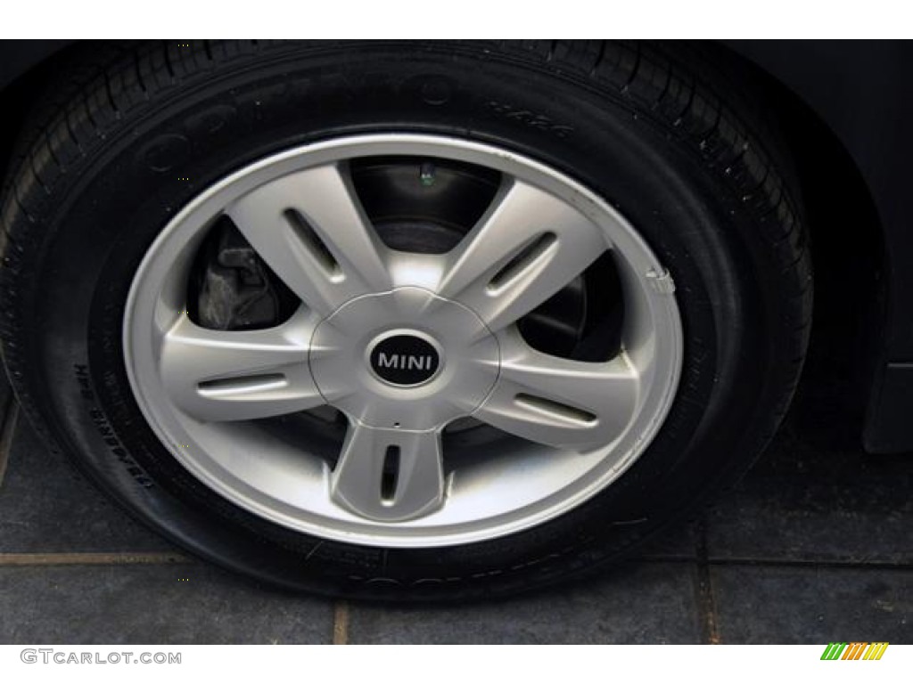 2006 Mini Cooper Convertible Wheel Photo #68595197