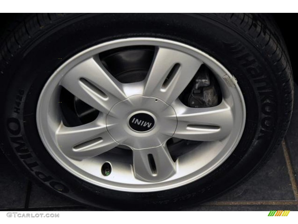 2006 Mini Cooper Convertible Wheel Photo #68595302