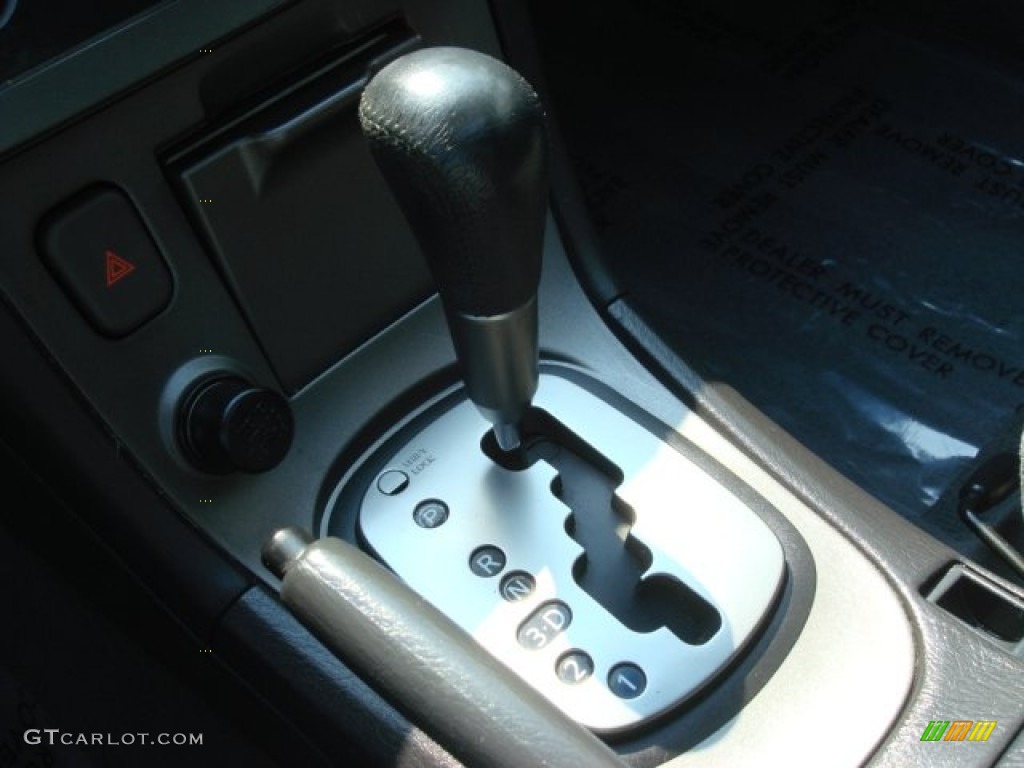 2002 Nissan Maxima SE Transmission Photos