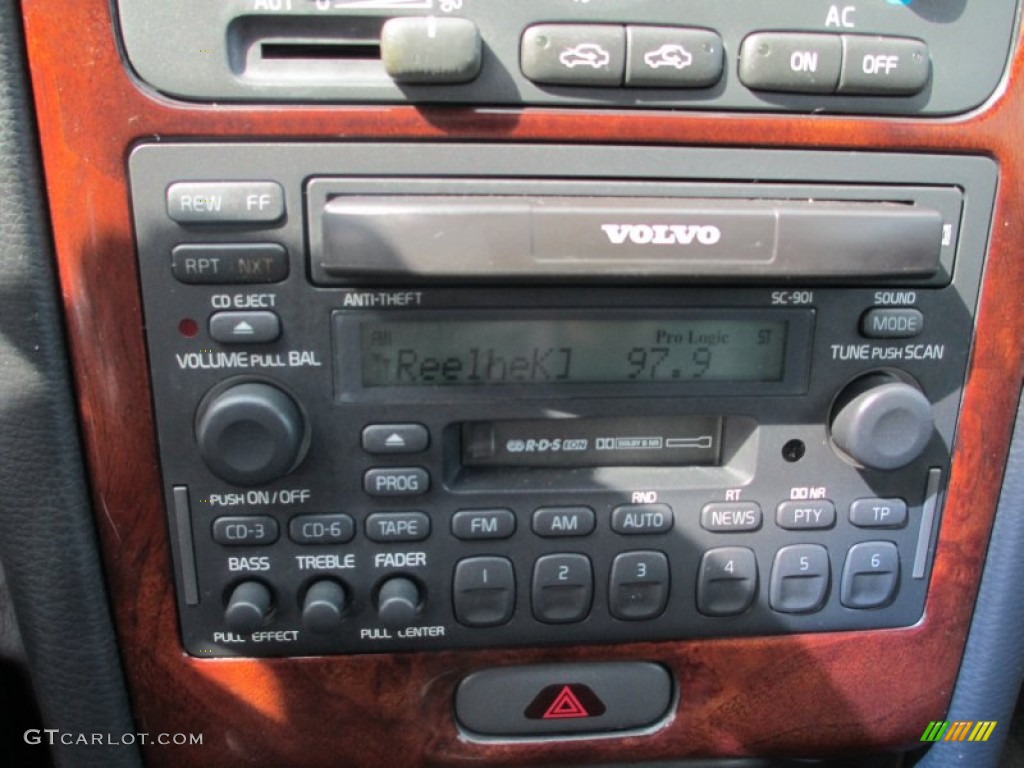 2004 Volvo C70 High Pressure Turbo Audio System Photos