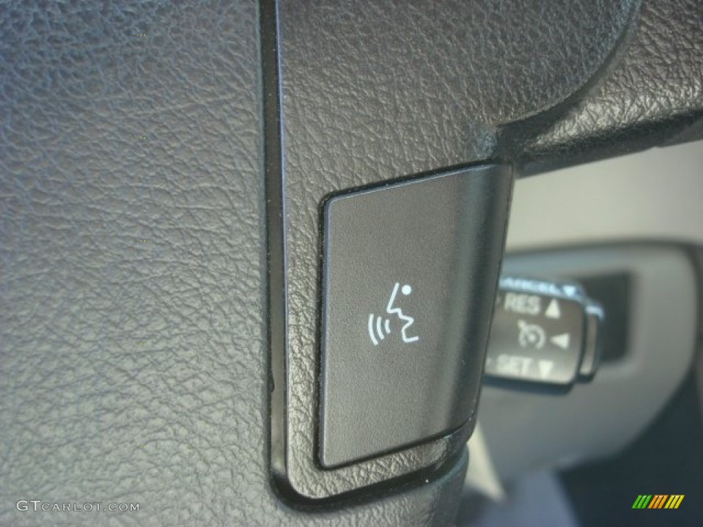 2010 Toyota Tundra TRD Double Cab 4x4 Controls Photo #68596811