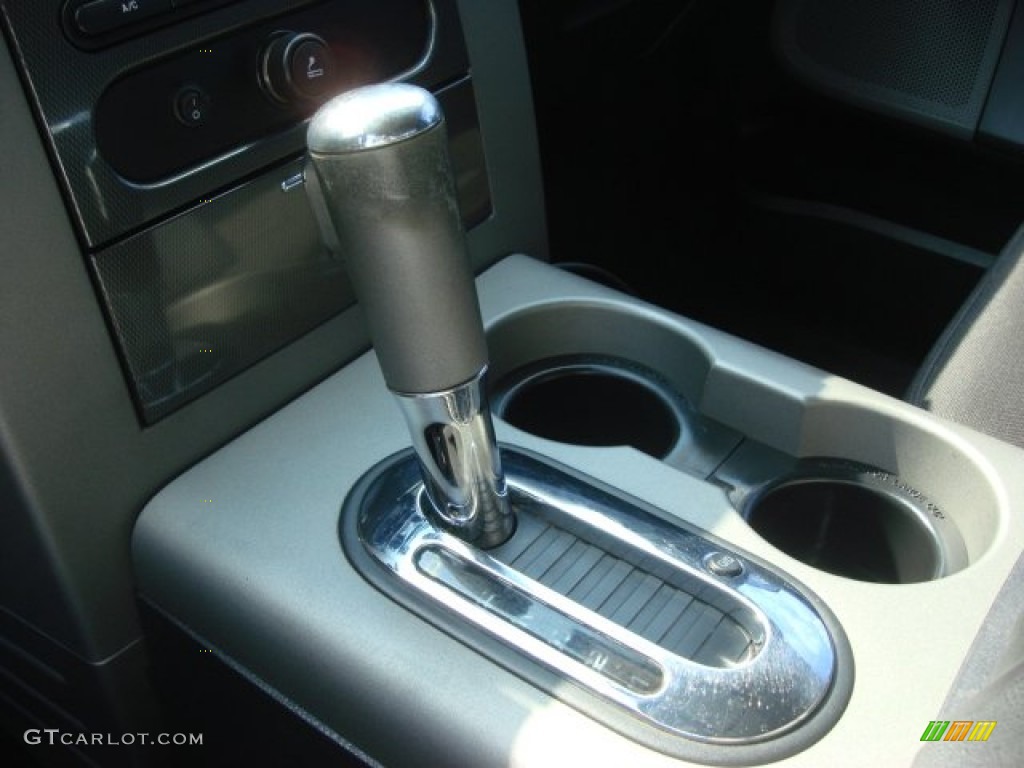 2004 Ford F150 FX4 SuperCab 4x4 Transmission Photos
