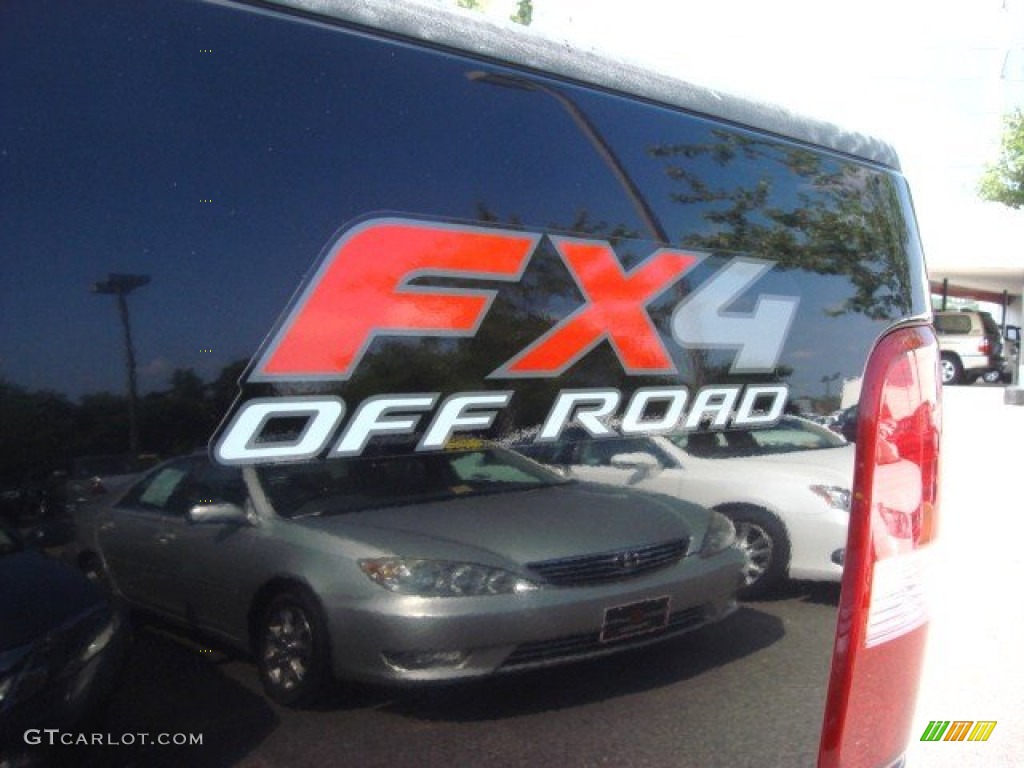 2004 Ford F150 FX4 SuperCab 4x4 Marks and Logos Photo #68598197