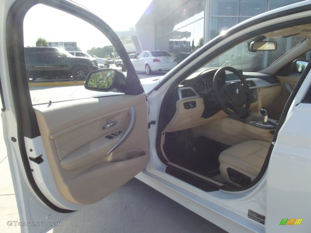 2012 3 Series 328i Sedan - Alpine White / Beige photo #12