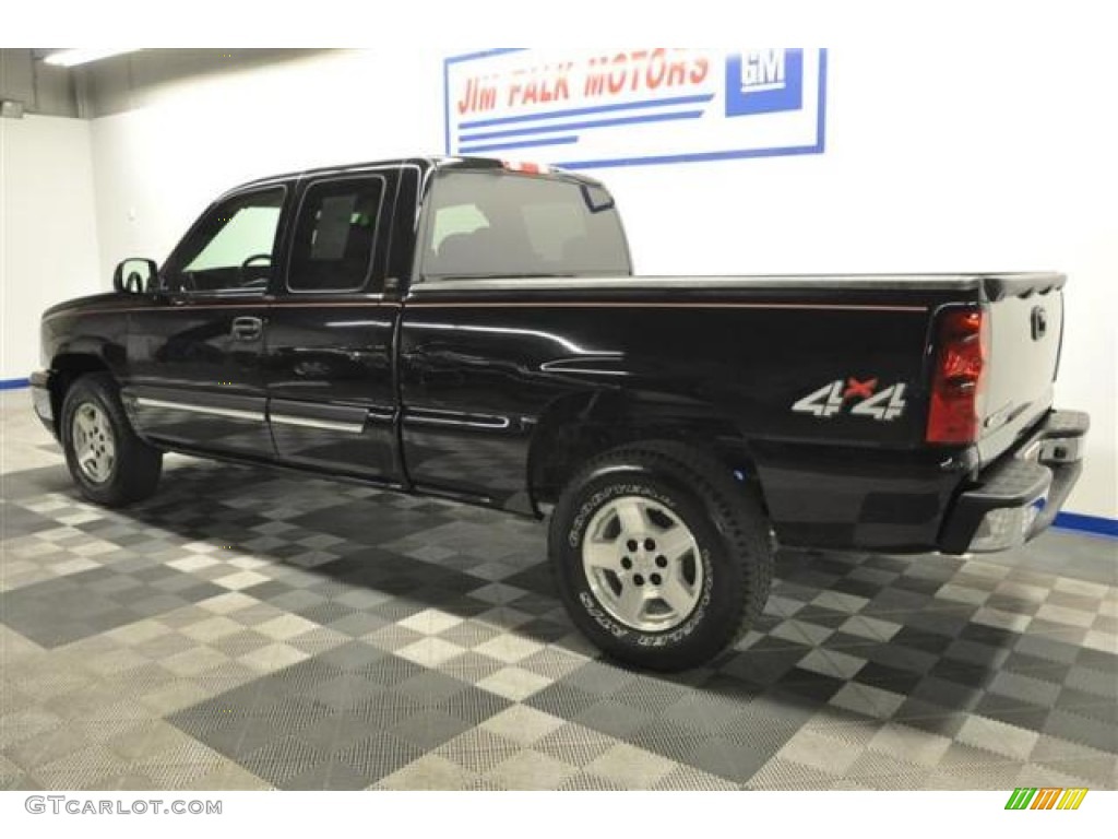 2006 Silverado 1500 LT Extended Cab 4x4 - Black / Dark Charcoal photo #4