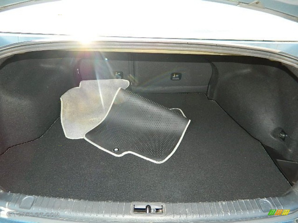 2006 Hyundai Sonata LX V6 Trunk Photos
