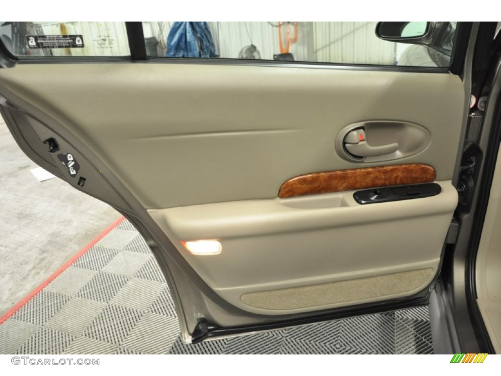 2002 Buick LeSabre Limited Taupe Door Panel Photo #68602538