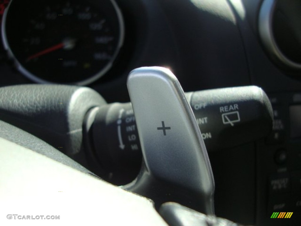 2009 Nissan Rogue SL AWD Controls Photo #68606681