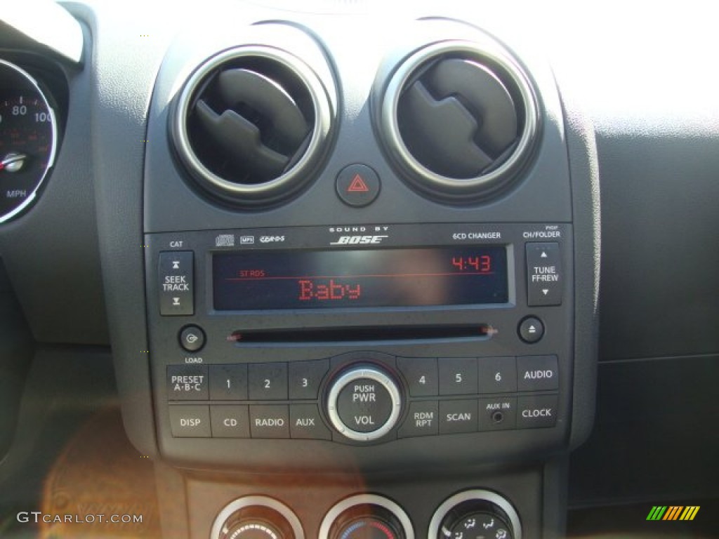 2009 Nissan Rogue SL AWD Audio System Photo #68606704