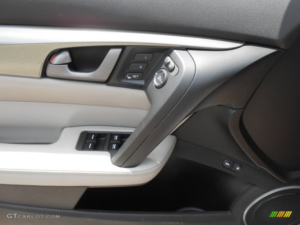 2009 Acura TL 3.7 SH-AWD Controls Photo #68607154