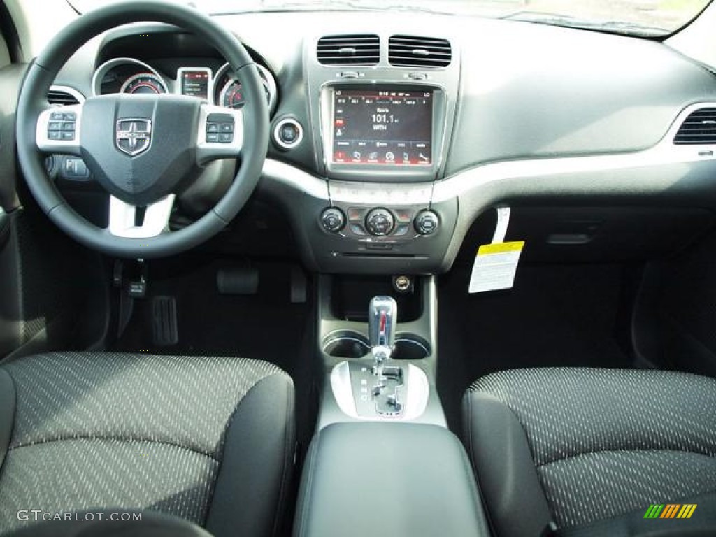 2012 Journey SXT - Brilliant Black Crystal Pearl / Black photo #5