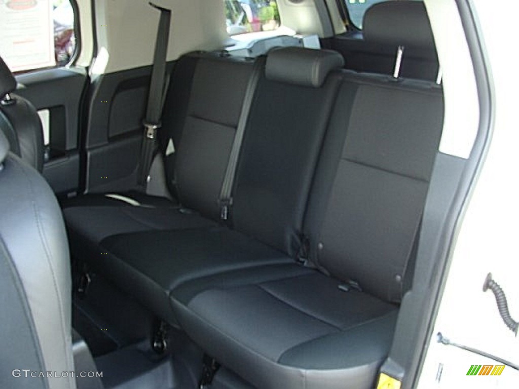 2010 Toyota FJ Cruiser 4WD Rear Seat Photo #68611205