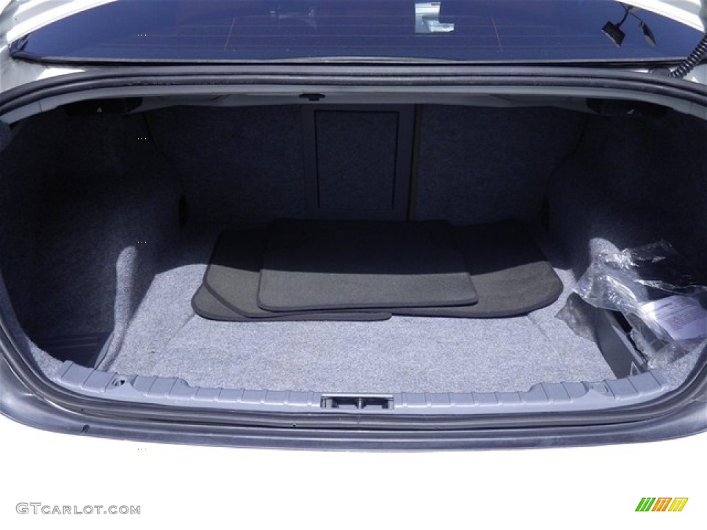 2009 BMW 3 Series 328i Sedan Trunk Photo #68611238