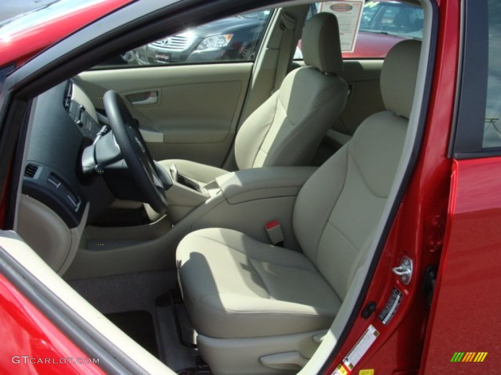 2011 Toyota Prius Hybrid IV Front Seat Photos