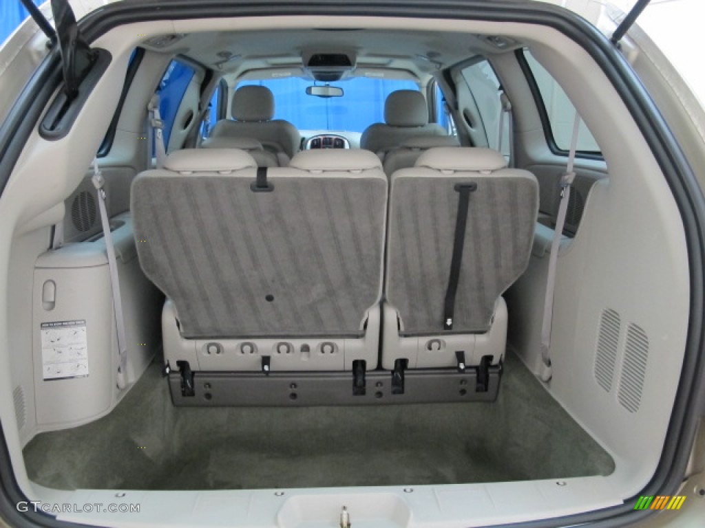 2006 Chrysler Town & Country Limited Trunk Photo #68611388