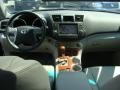 2009 Black Toyota Highlander Limited 4WD  photo #9