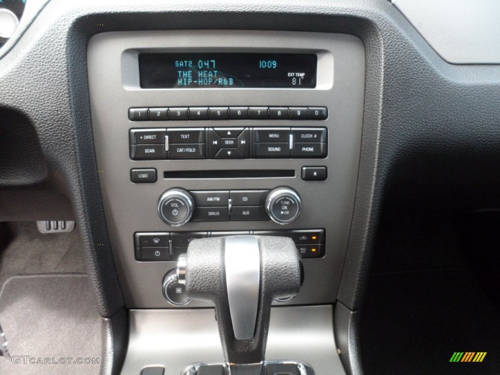 2012 Ford Mustang V6 Coupe Controls Photo #68612855