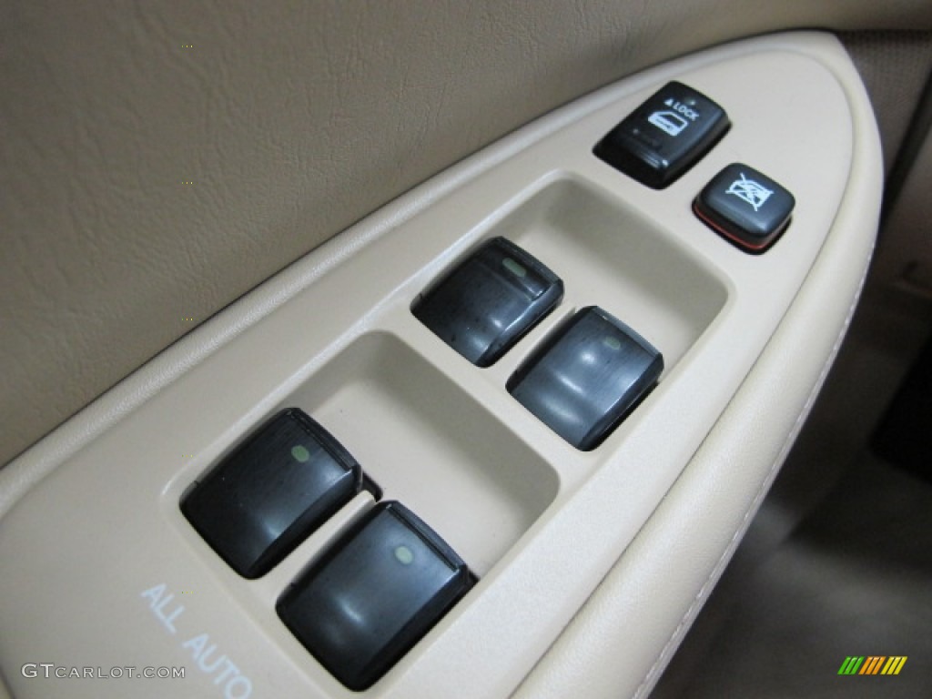2006 Lexus ES 330 Controls Photo #68613071