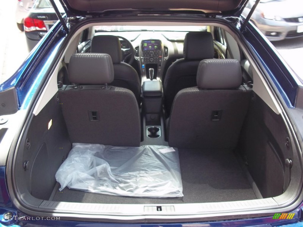 2012 Chevrolet Volt Hatchback Trunk Photo #68616518