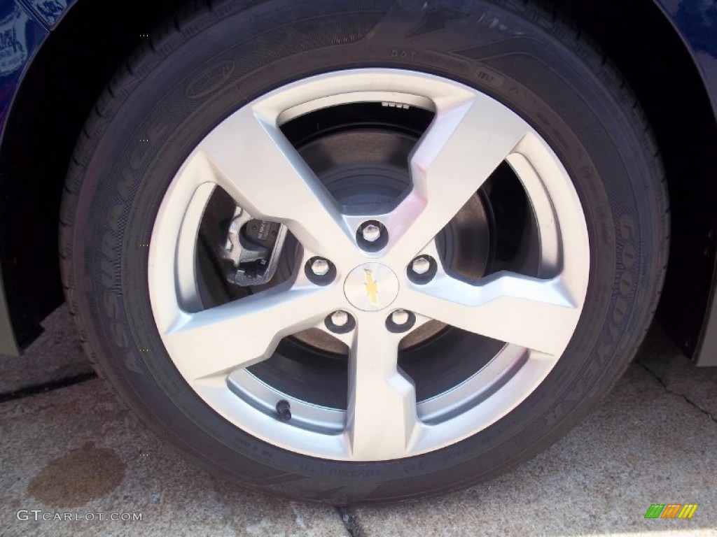 2012 Chevrolet Volt Hatchback Wheel Photo #68616527
