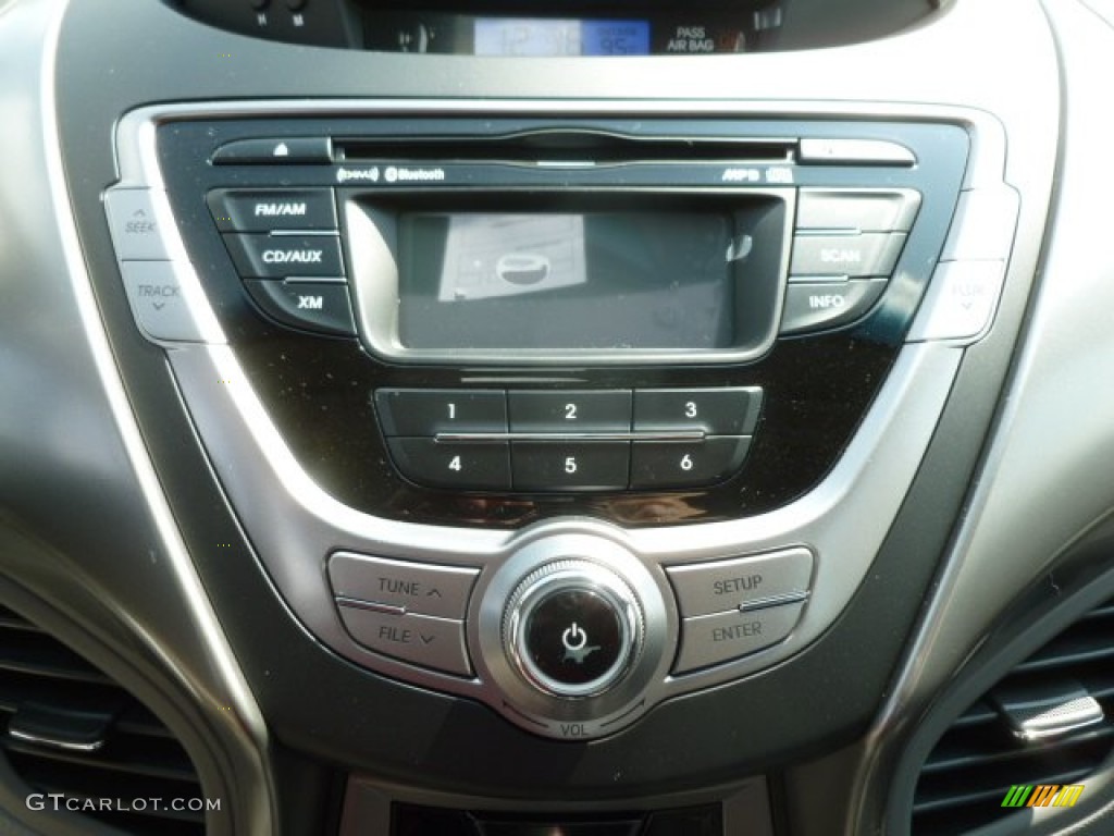 2013 Hyundai Elantra Coupe GS Controls Photo #68616908