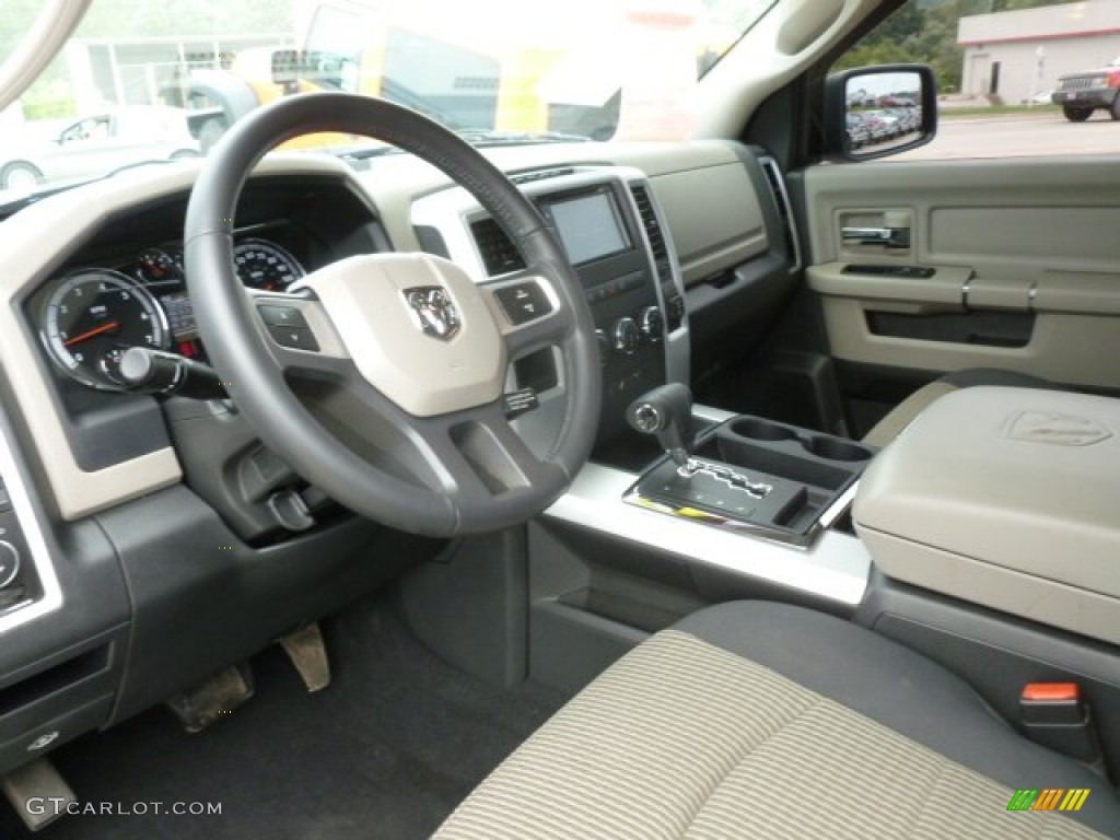 2011 Ram 1500 Big Horn Quad Cab - Deep Water Blue Pearl / Dark Slate Gray/Medium Graystone photo #11