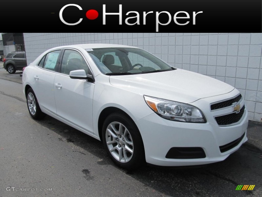 Summit White Chevrolet Malibu