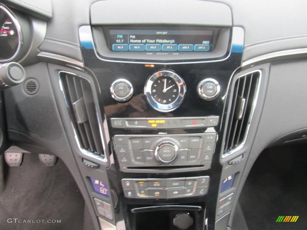 2011 Cadillac CTS -V Coupe Controls Photo #68617694