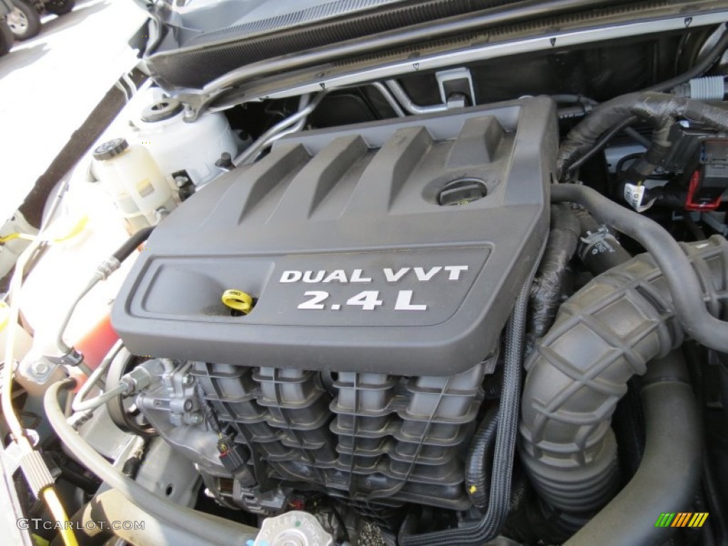 2012 Chrysler 200 Touring Convertible 2.4 Liter DOHC 16-Valve Dual VVT 4 Cylinder Engine Photo #68617883