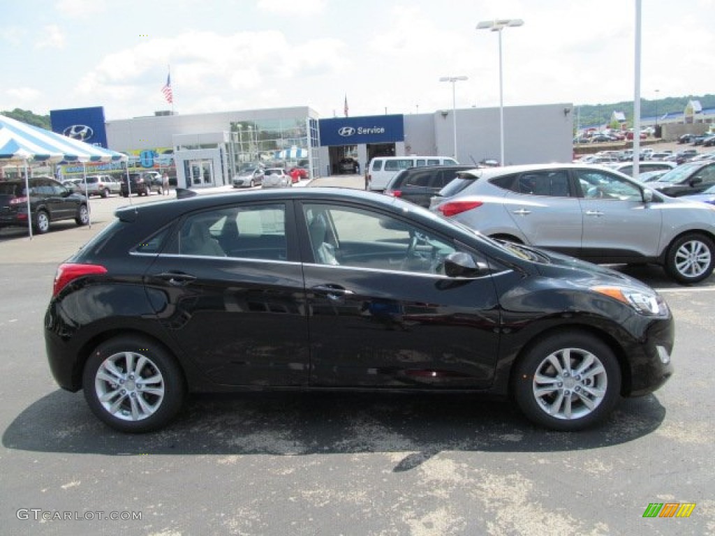 2013 Elantra GT - Black Noir Pearl / Beige photo #2