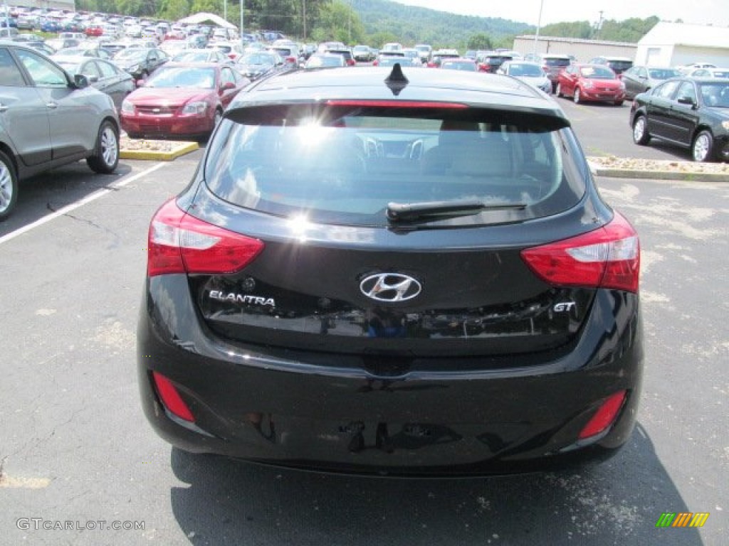 2013 Elantra GT - Black Noir Pearl / Beige photo #4