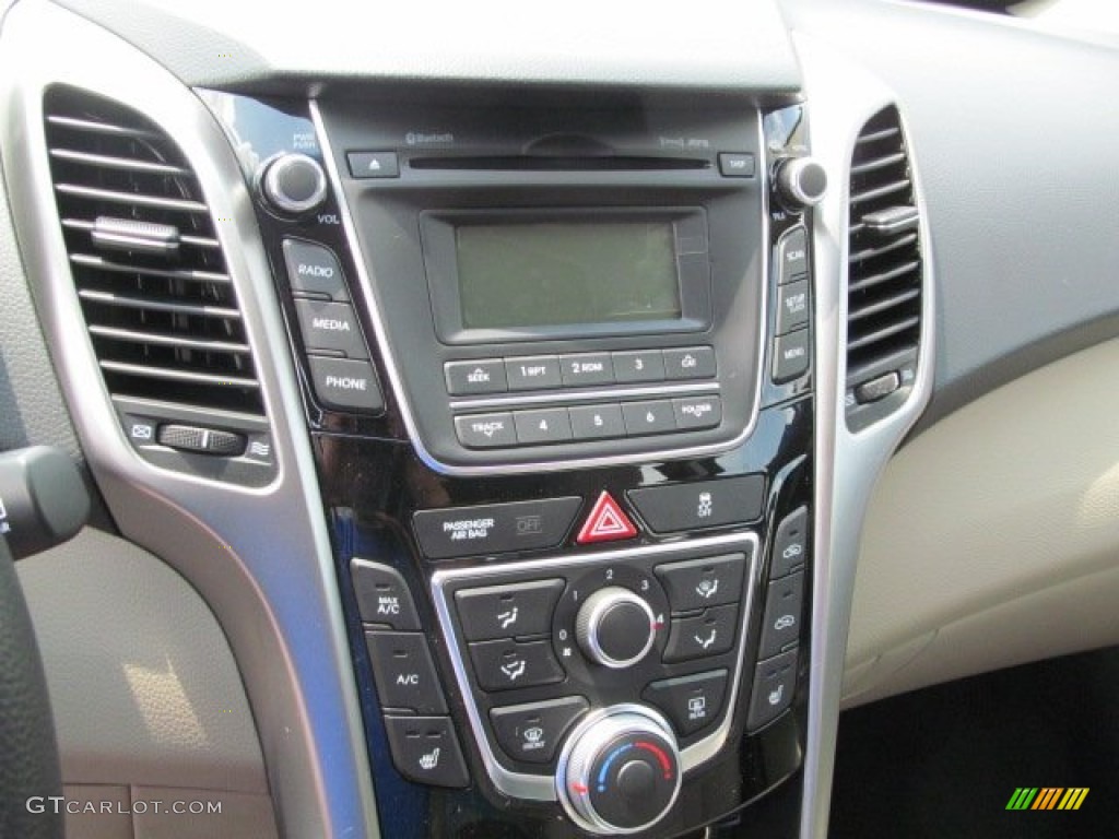 2013 Elantra GT - Black Noir Pearl / Beige photo #5