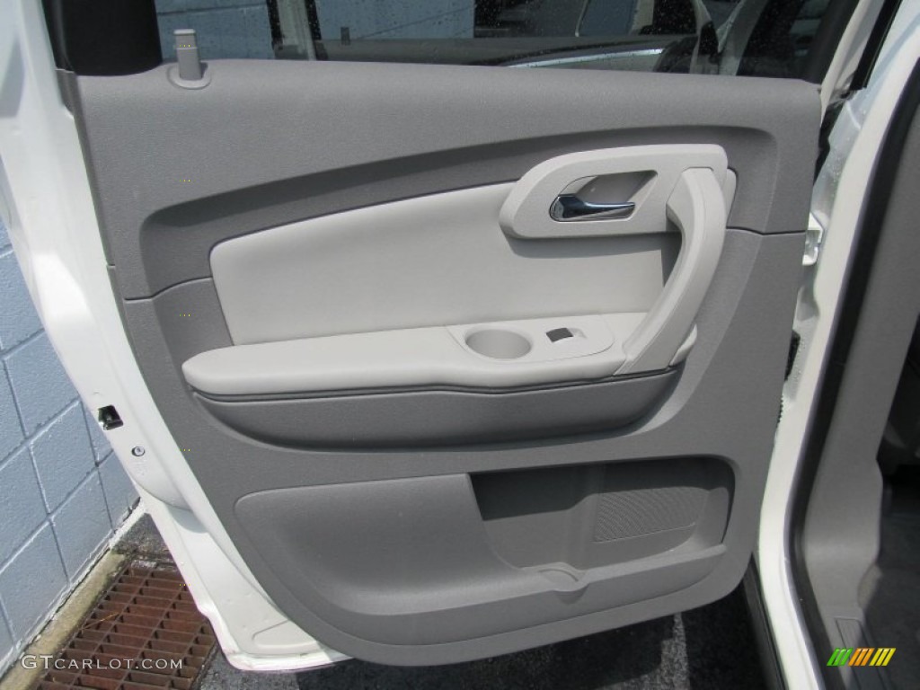 2012 Chevrolet Traverse LT AWD Dark Gray/Light Gray Door Panel Photo #68618342