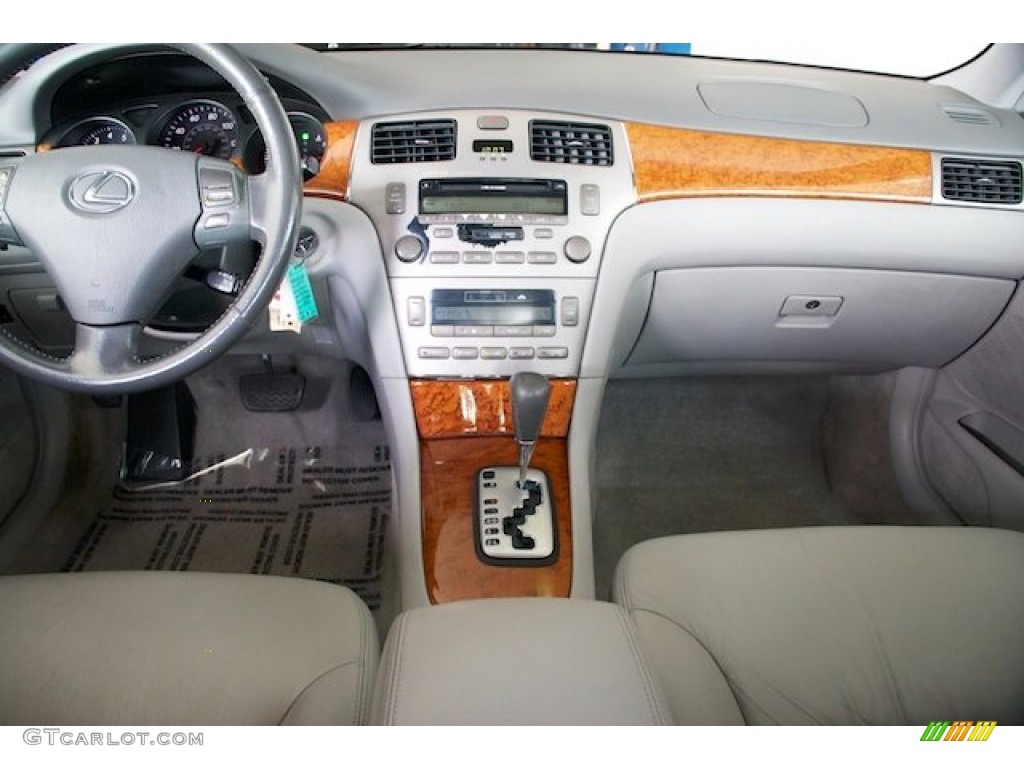 2005 Lexus ES 330 Ash Gray Dashboard Photo #68620874