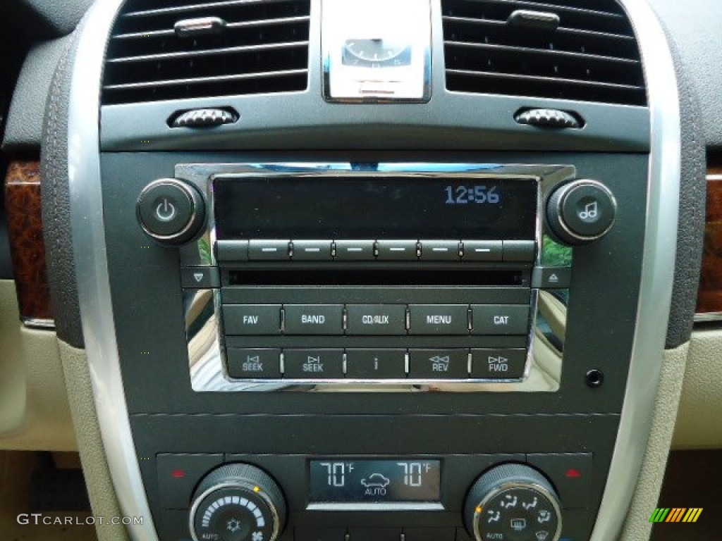 2009 Cadillac SRX 4 V6 AWD Audio System Photos